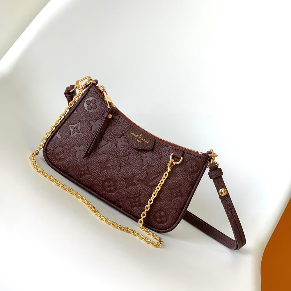 LV Easy Pouch On Strap