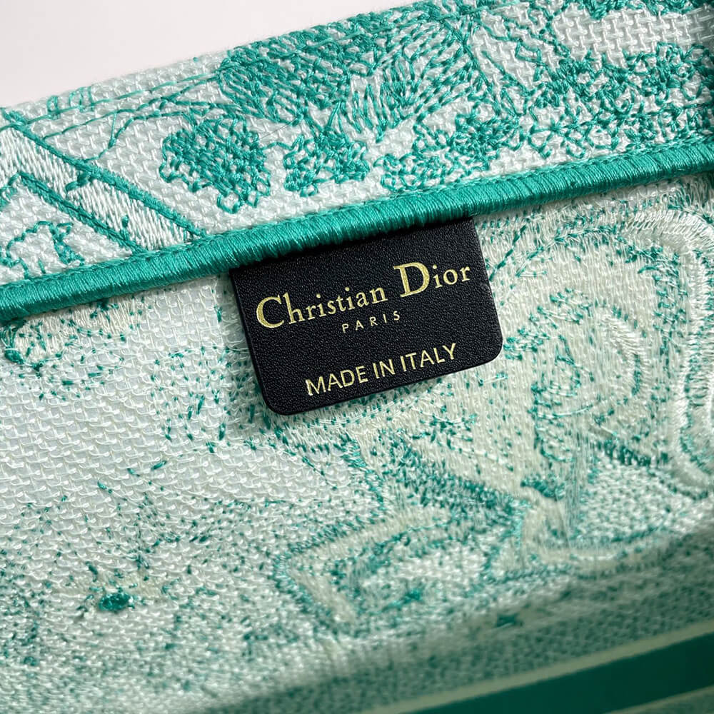 large D*oriviera D*or book tote