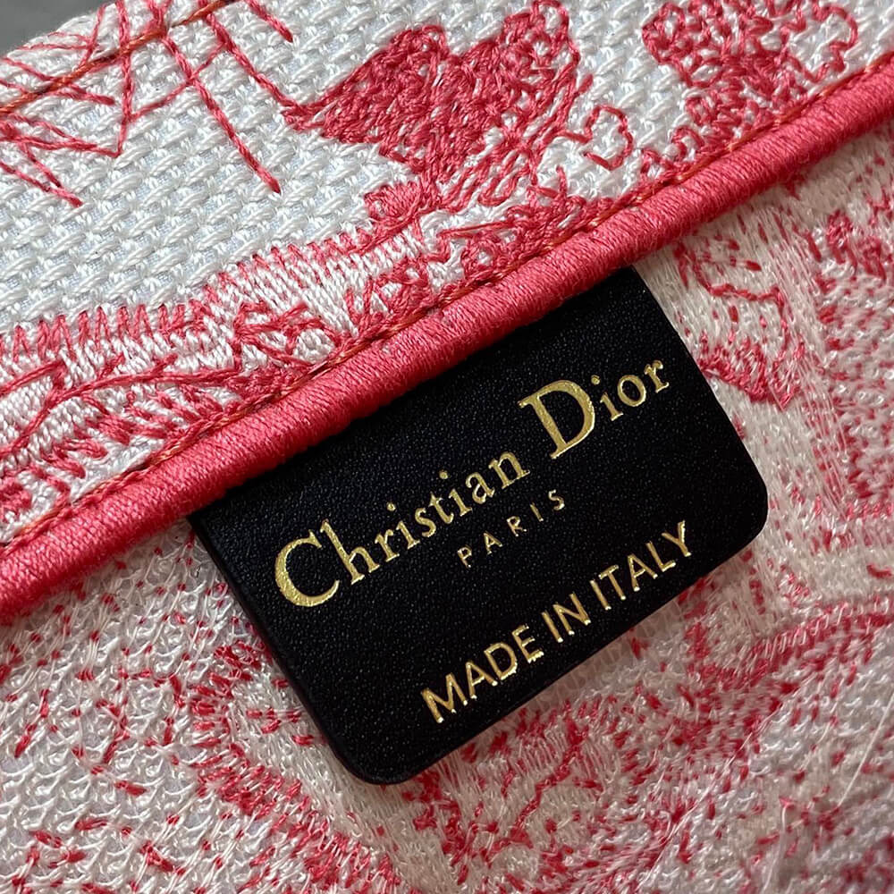 medium D*oriviera D*or book tote