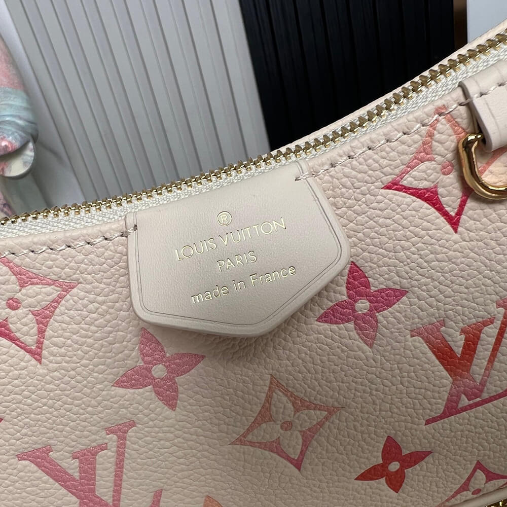 LV Easy Pouch On Strap