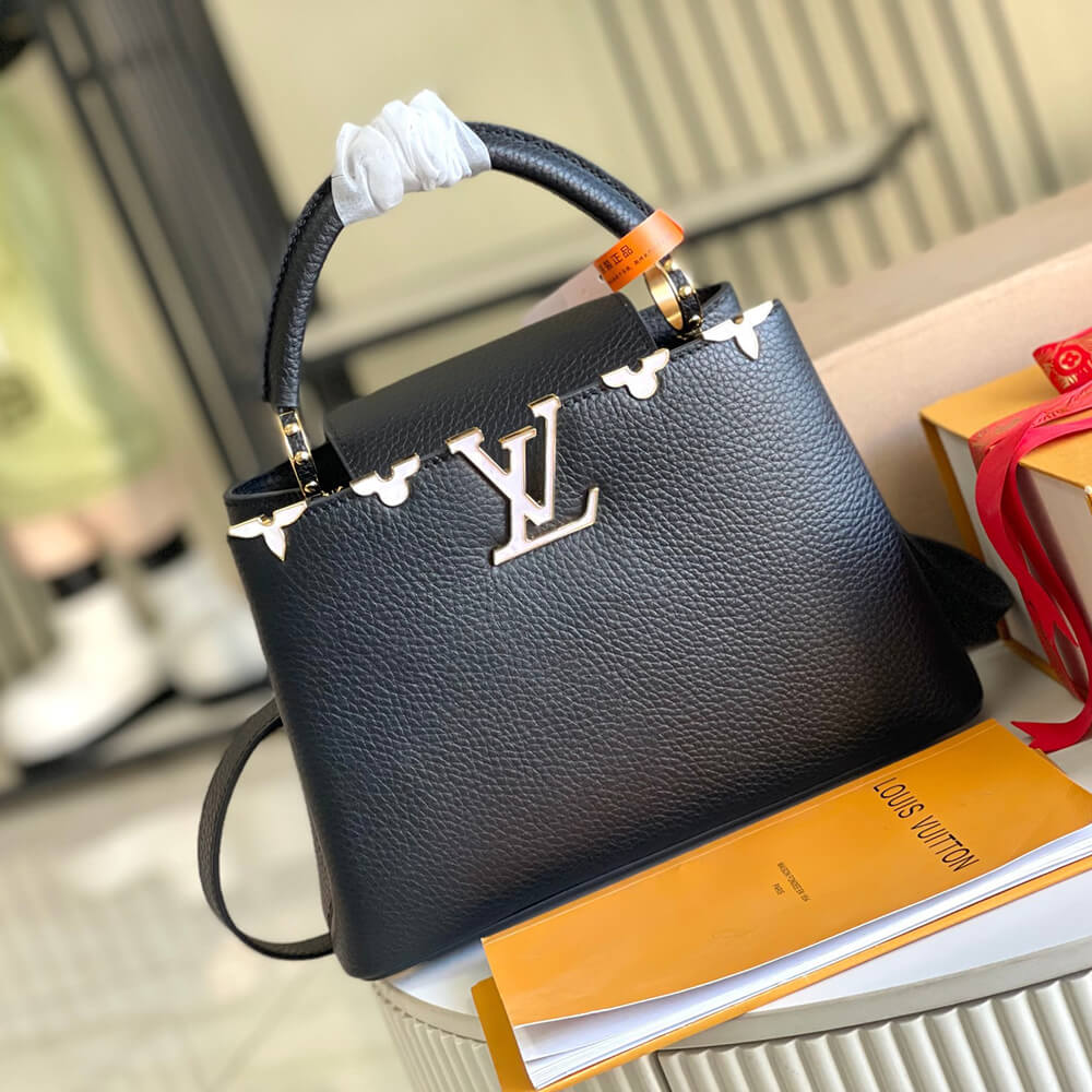 LV Capucines BB