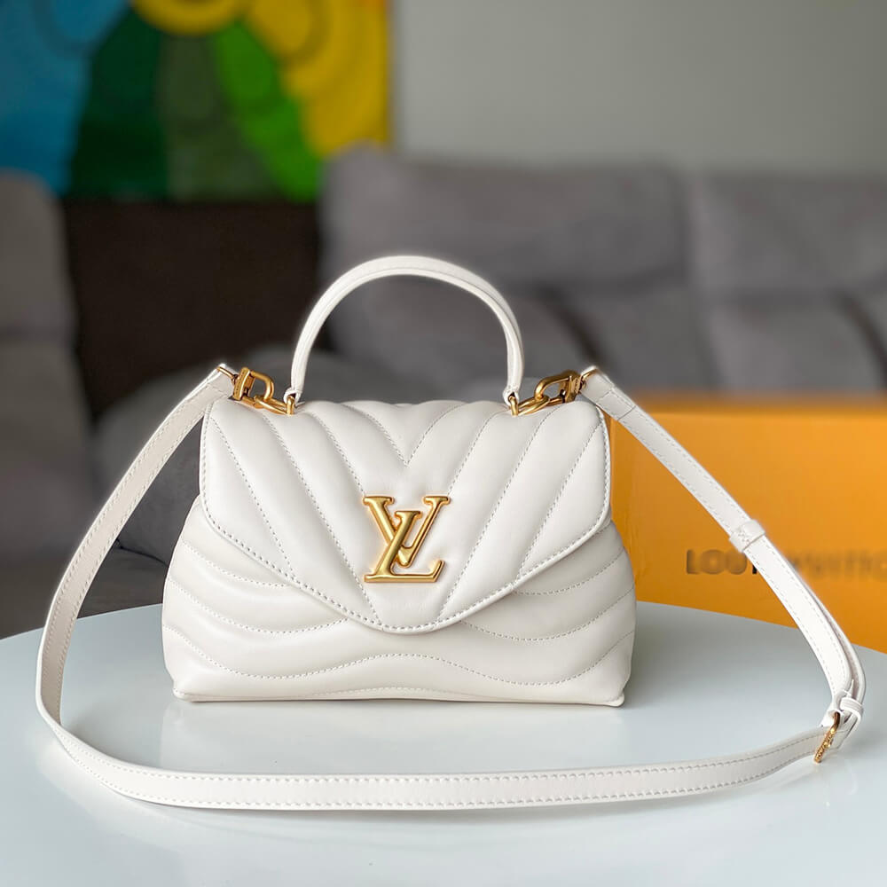 LV Hold Me