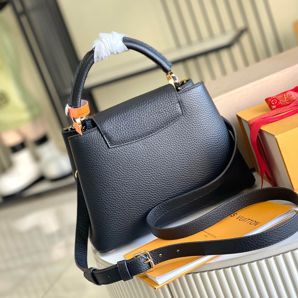 LV Capucines BB