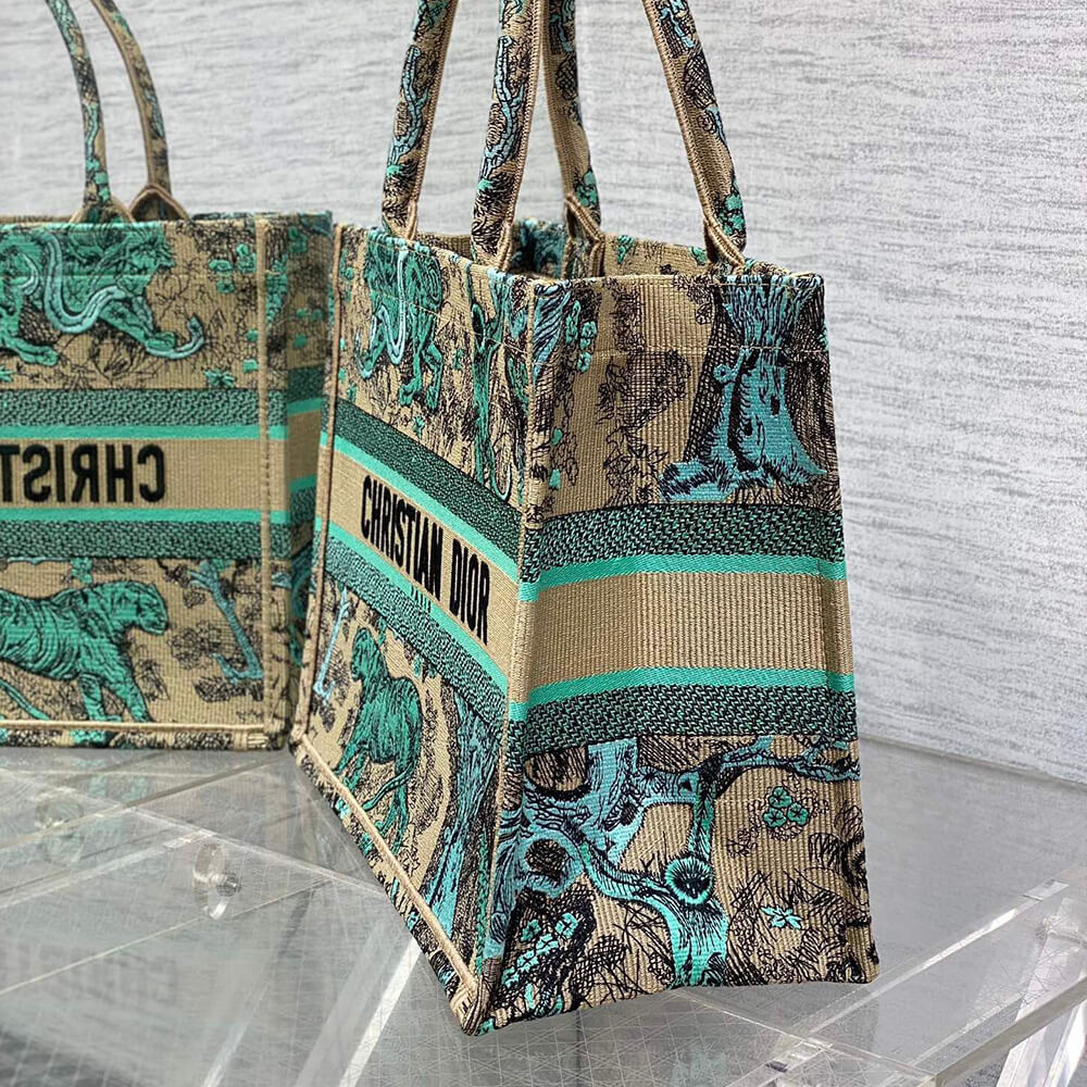 medium D*oriviera D*or book tote