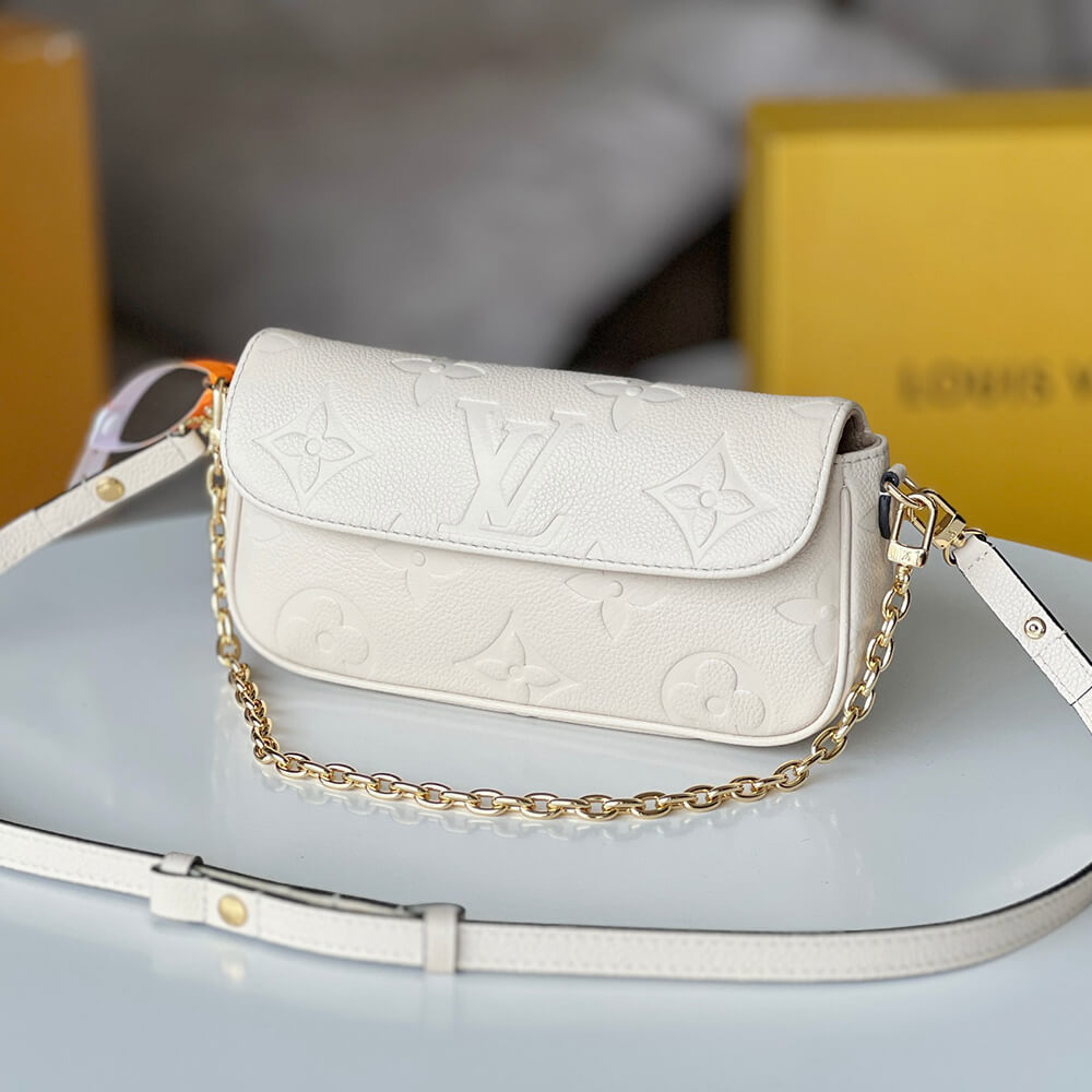 LV Wallet on Chain Ivy