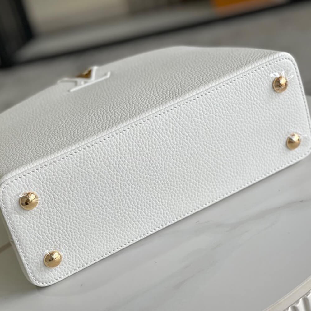 LV Capucines MM