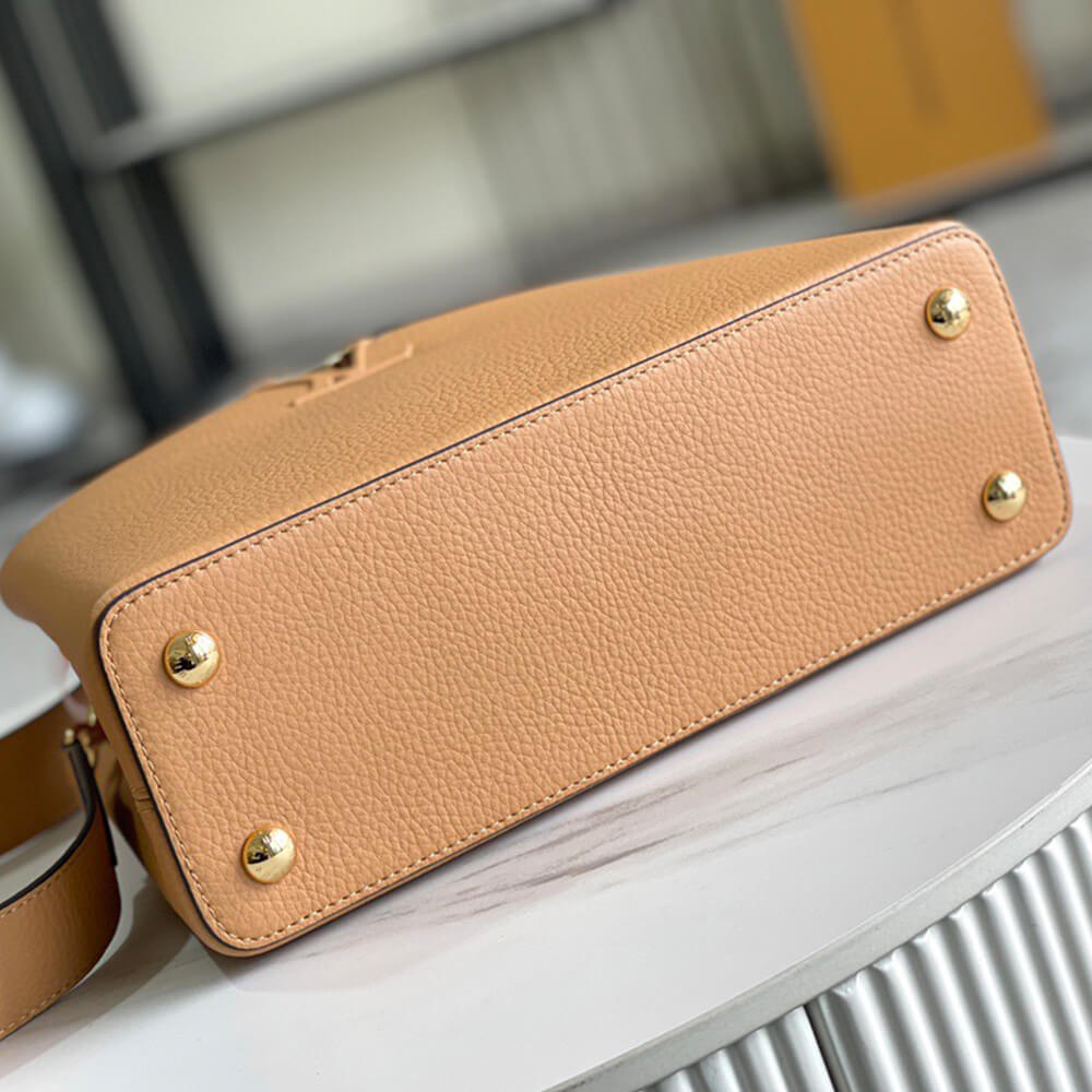 LV Capucines MM