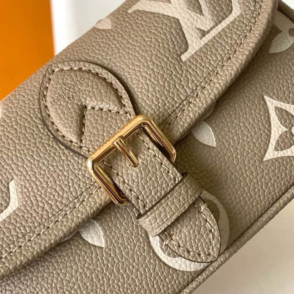 LV Nano Diane