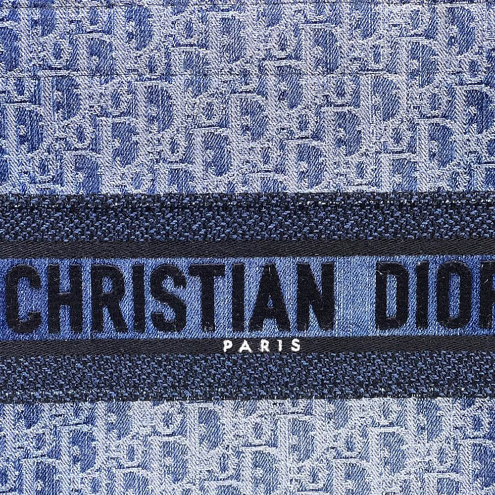 medium D*or book tote