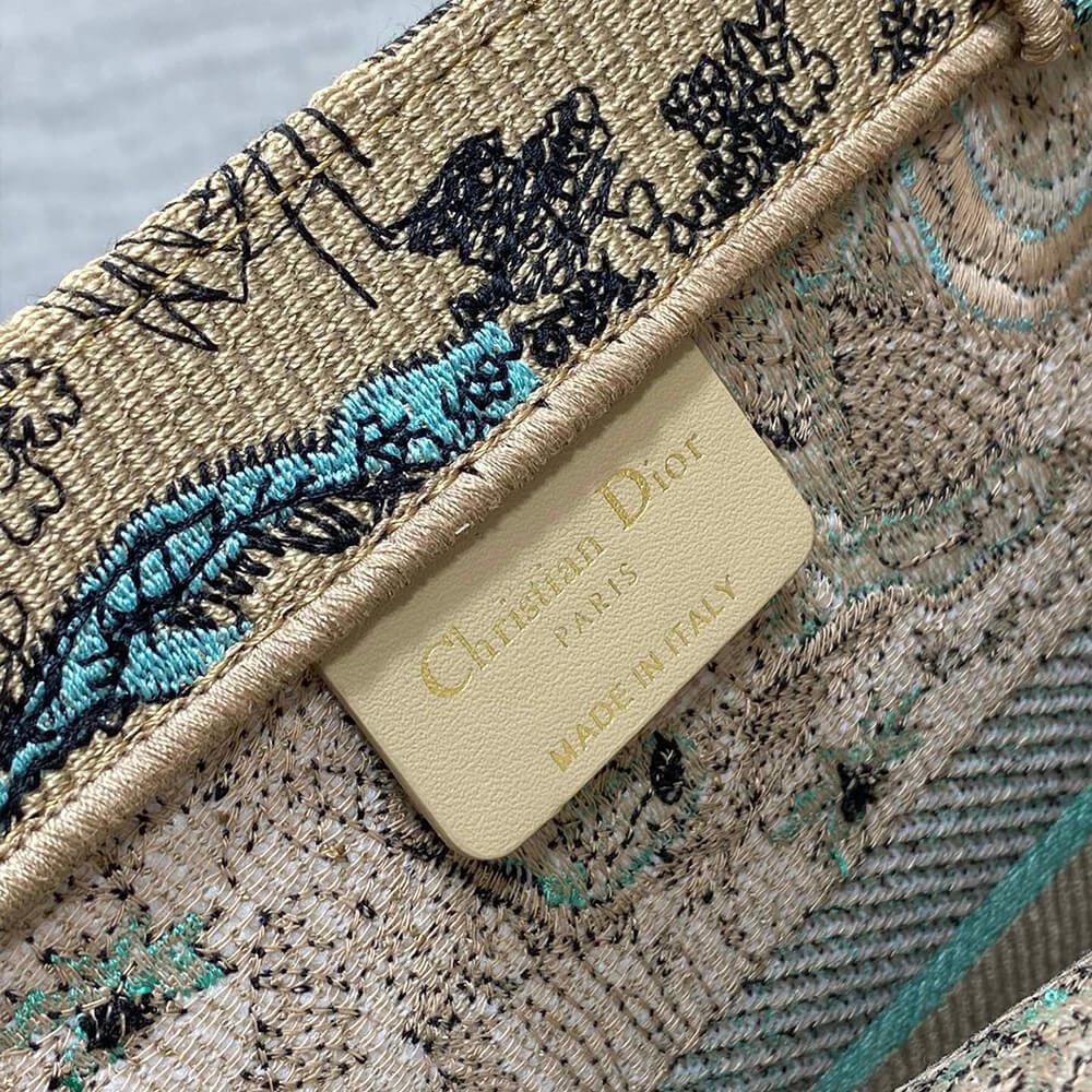 medium D*oriviera D*or book tote