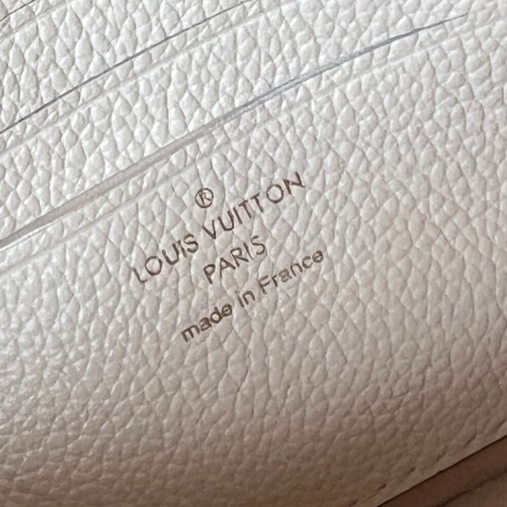 LV Wallet on Chain Ivy