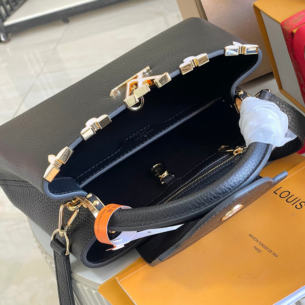 LV Capucines BB