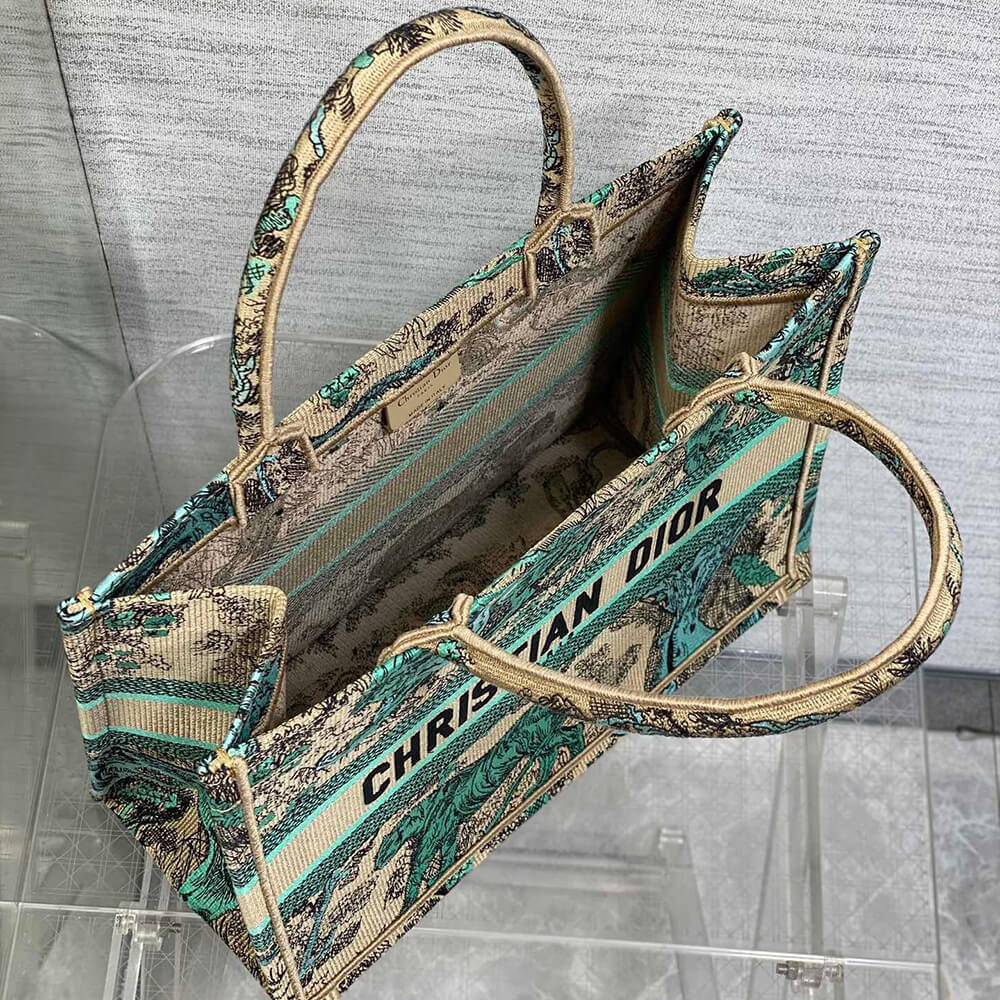 medium D*oriviera D*or book tote