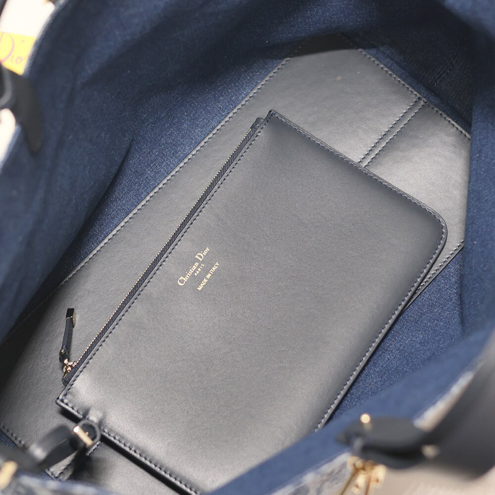 large D*or toujours bag