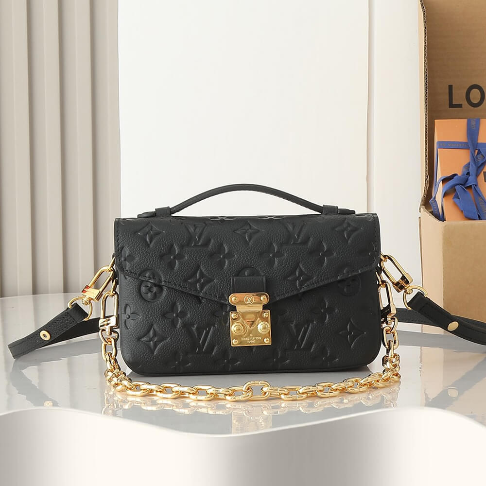 LV Pochette Metis East West