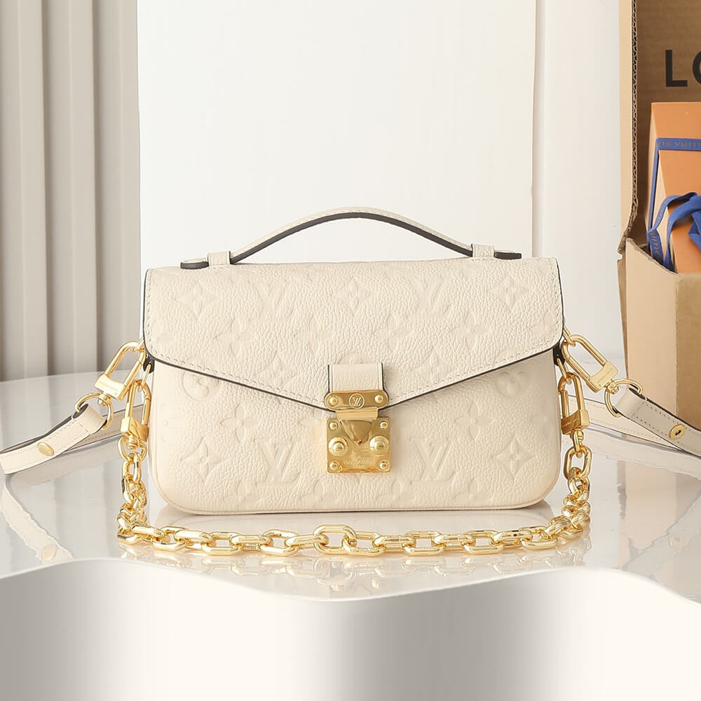LV Pochette Metis East West
