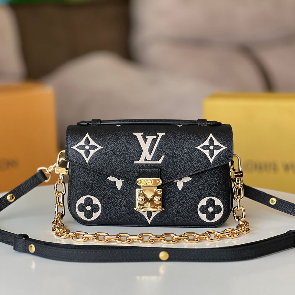 LV Pochette Metis East West