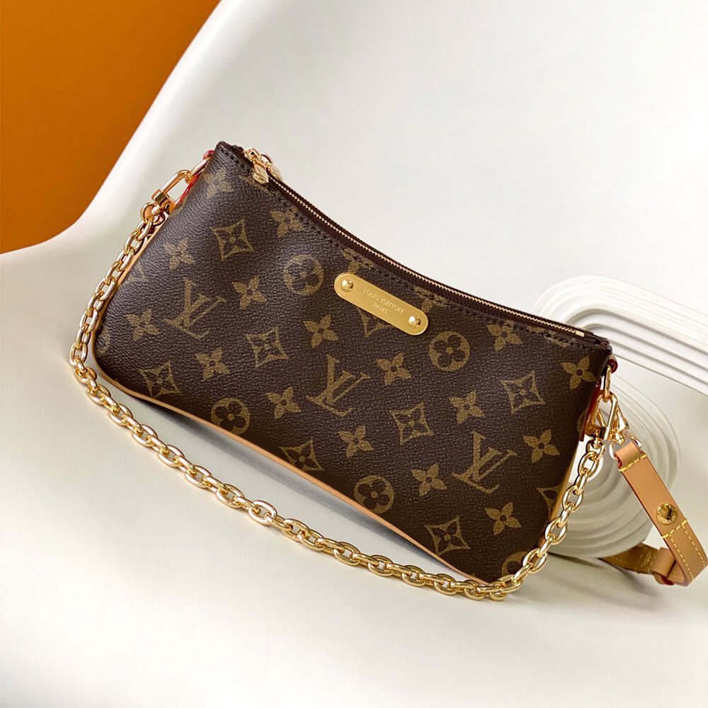 LV Liv Pochette