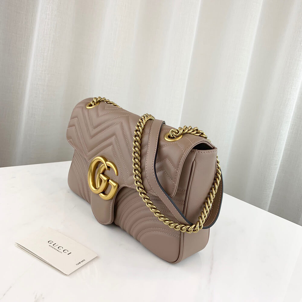 GG Marmont medium matelasse shoulder bag