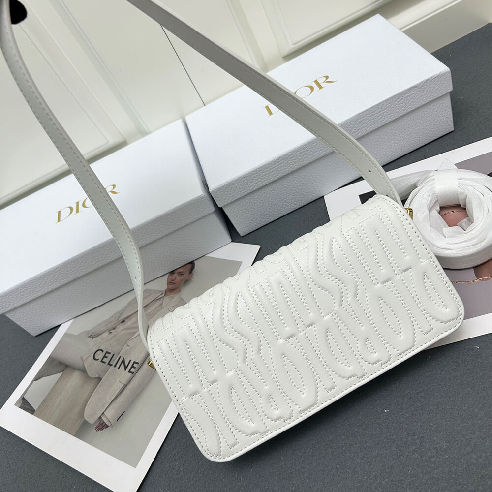 miss D*or flap bag