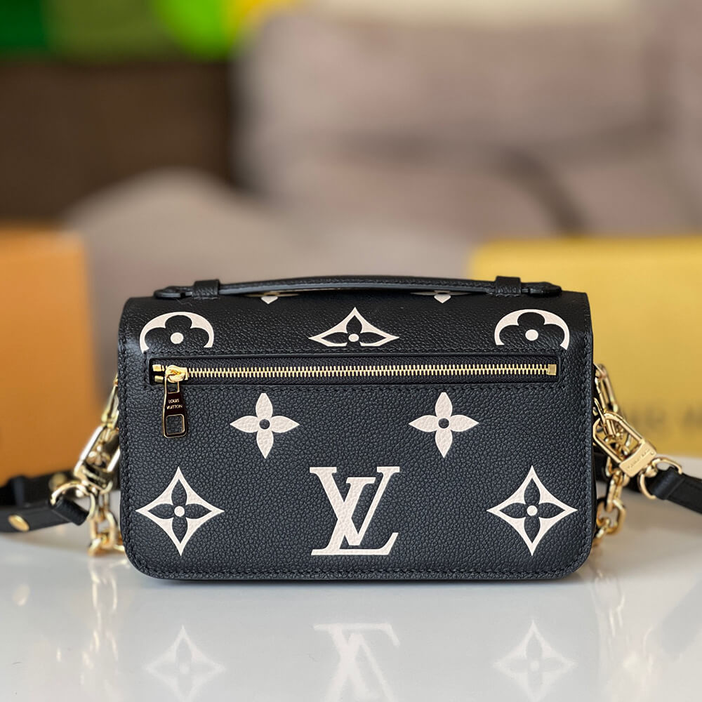 LV Pochette Metis East West