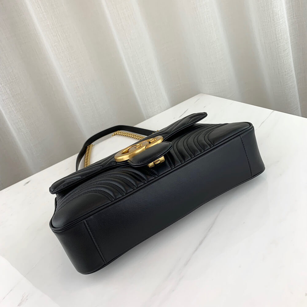 GG Marmont medium matelasse shoulder bag
