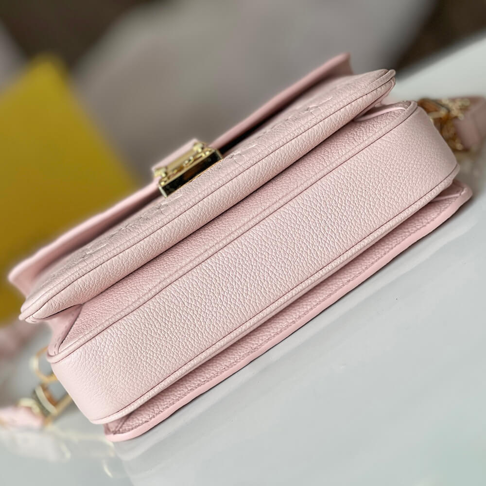LV Pochette Metis East West