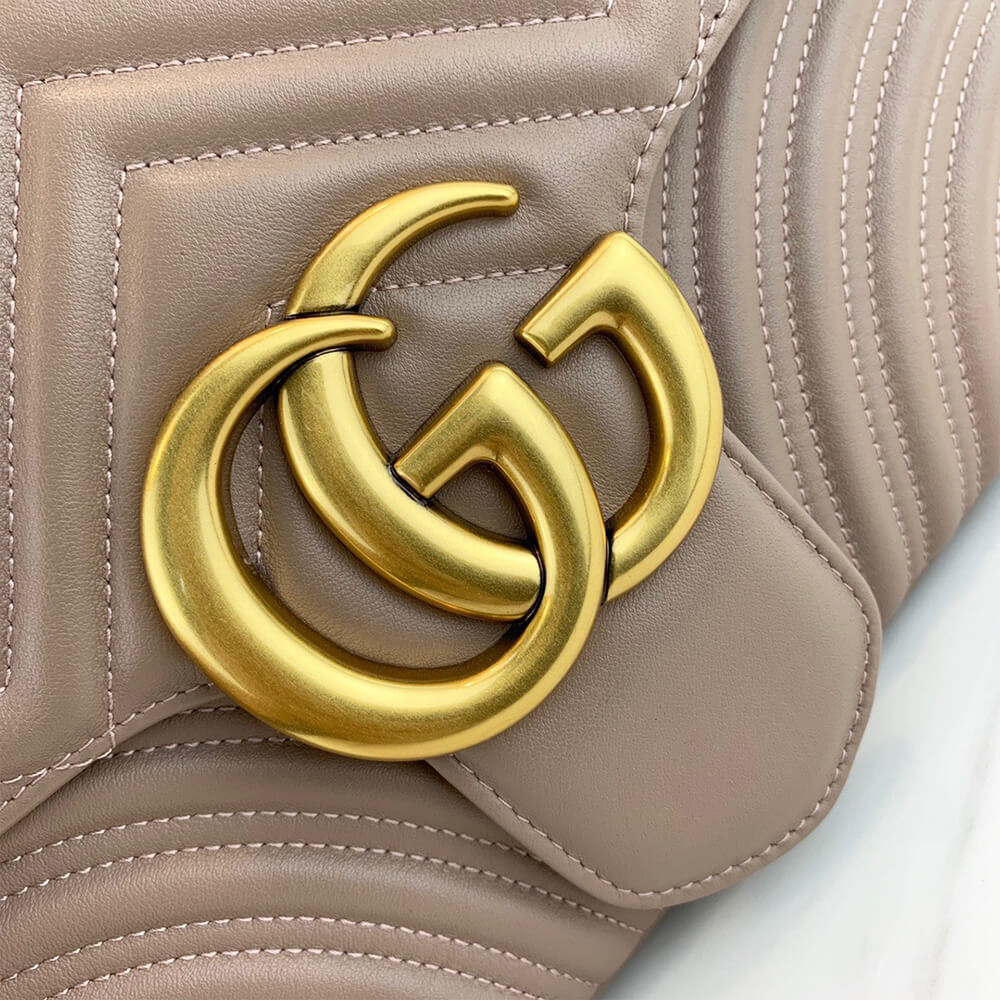 GG Marmont medium matelasse shoulder bag
