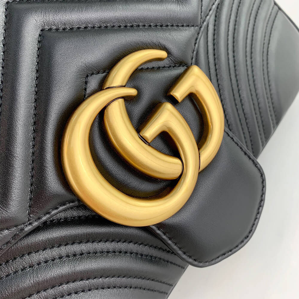GG Marmont medium matelasse shoulder bag