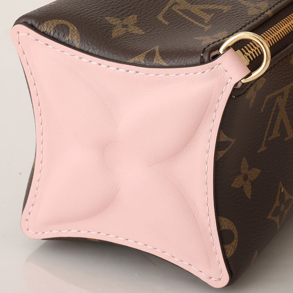 LV Bloom Pouch