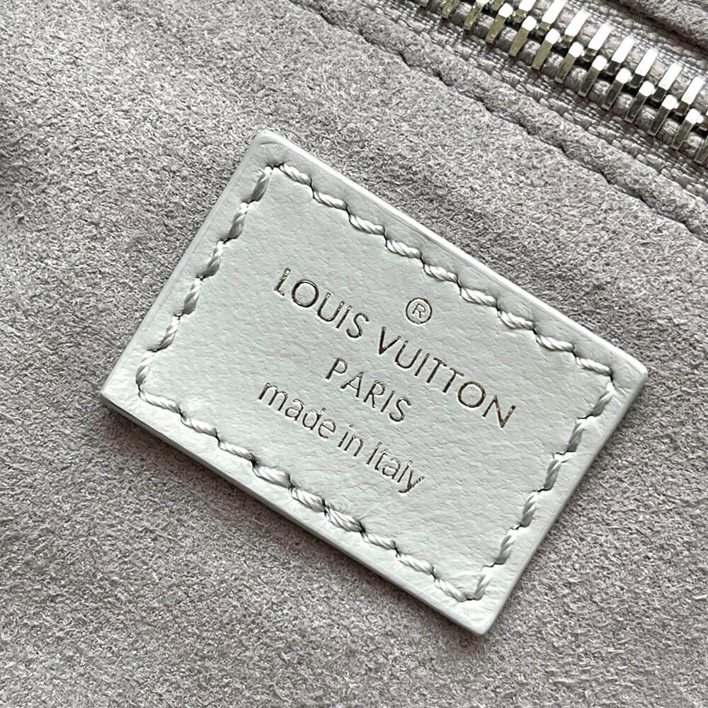 LV CarryAll MM