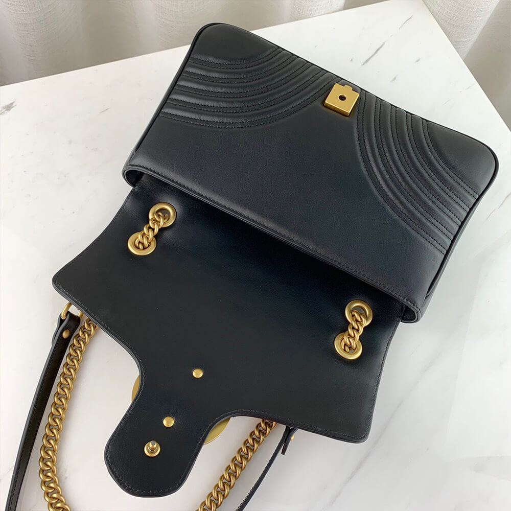 GG Marmont medium matelasse shoulder bag