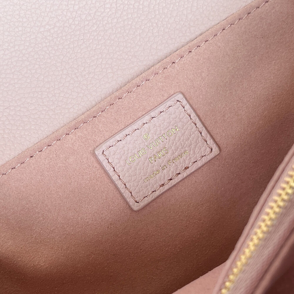 LV Pochette Metis East West