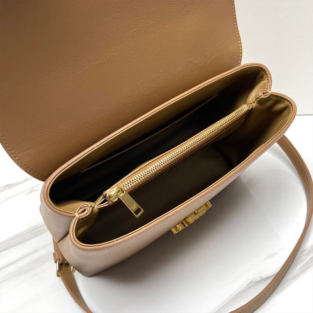 ce**e medium nino bag in S*pple calfskin