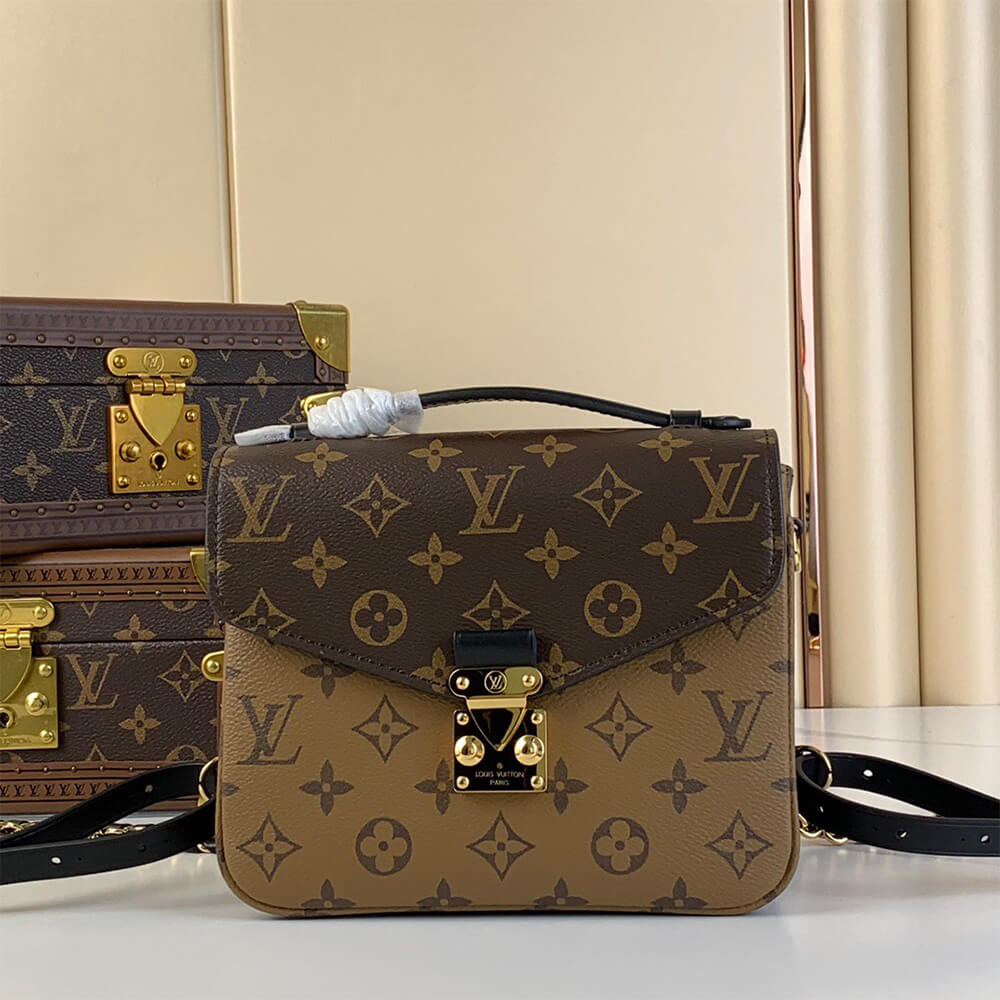 LV Pochette Metis Backpack
