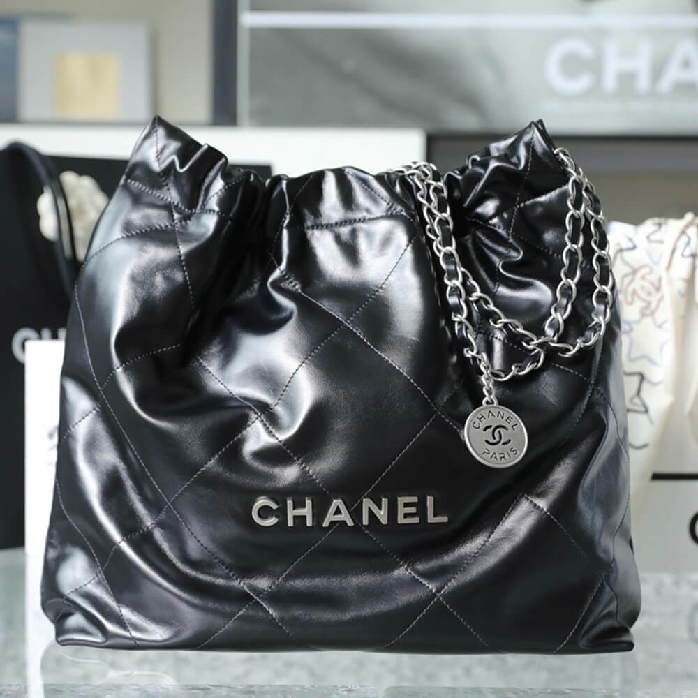 Ch*el 22 handbag(lushentic grade )