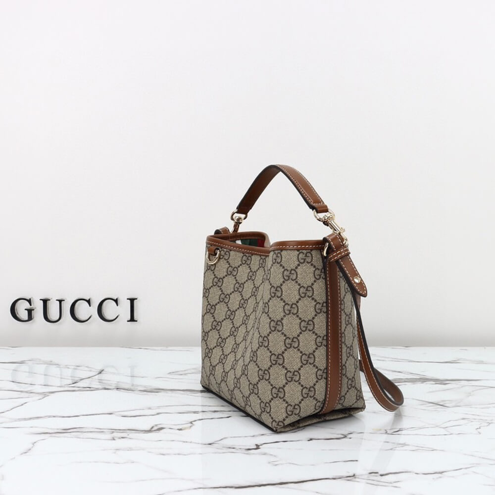 GG Emblem mini bucket bag