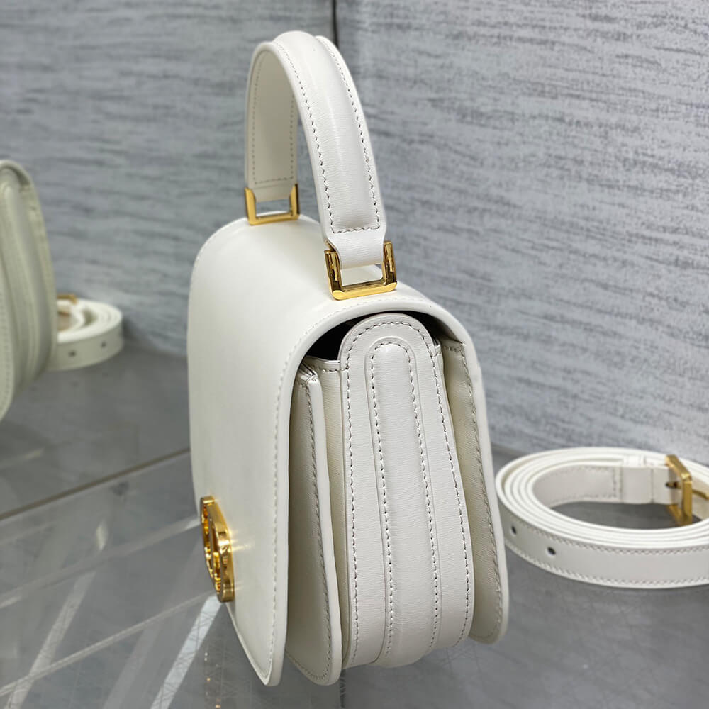 Medium 30 Montaigne Avenue Top Handle Bag