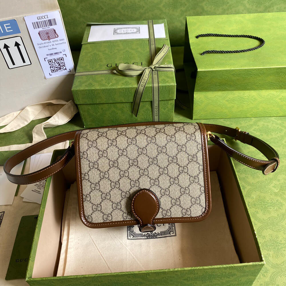 GG Mini crossbody bag with Interlocking G