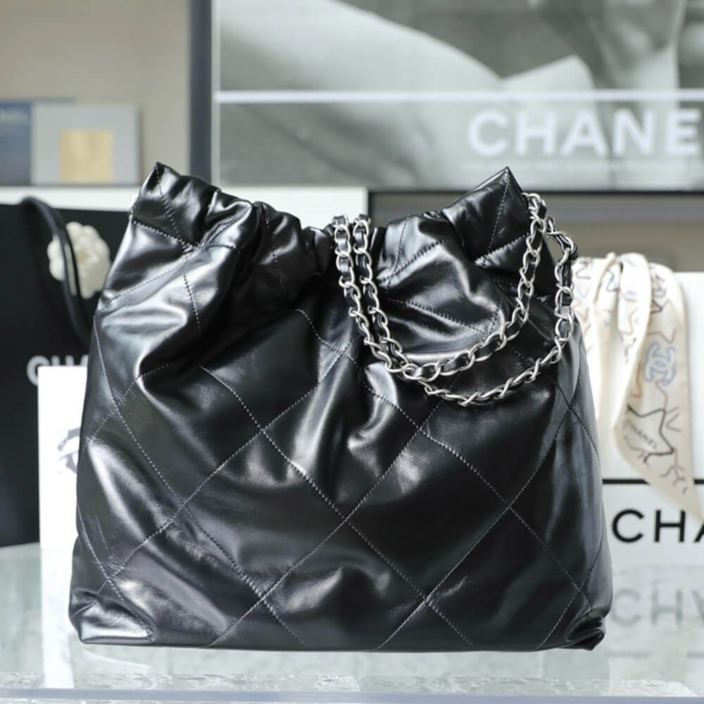 Ch*el 22 handbag(lushentic grade )