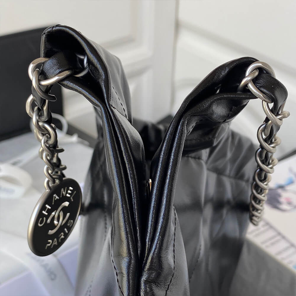 Ch*el 22 handbag(high-end grade)