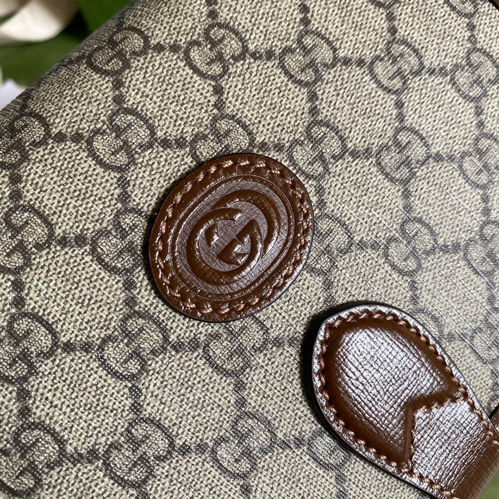GG Mini crossbody bag with Interlocking G