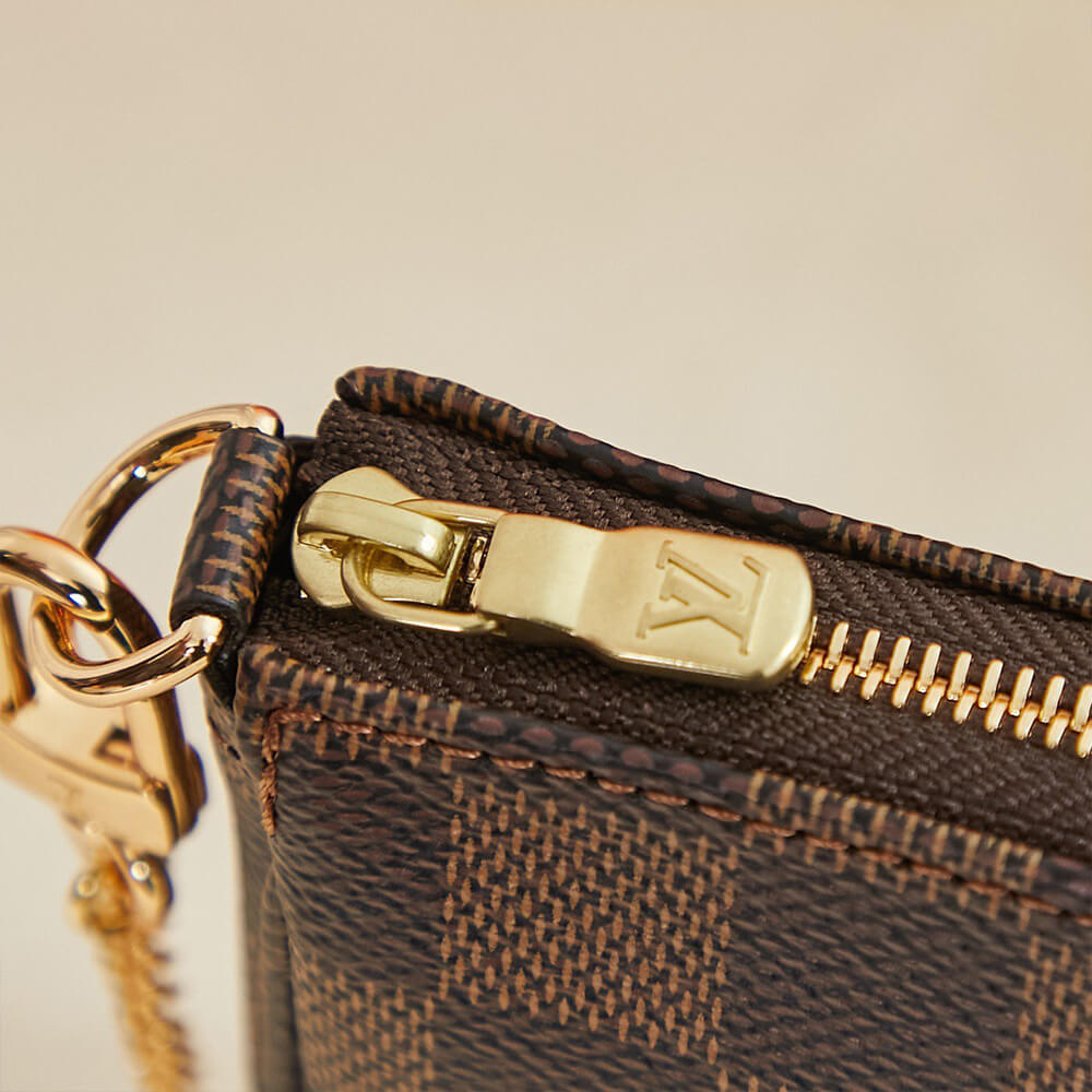 LV Mini Pochette Accessoires