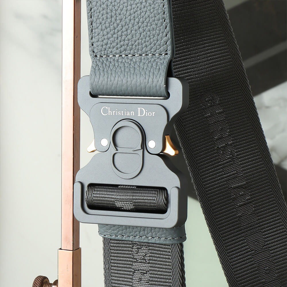 D*or saddle bag