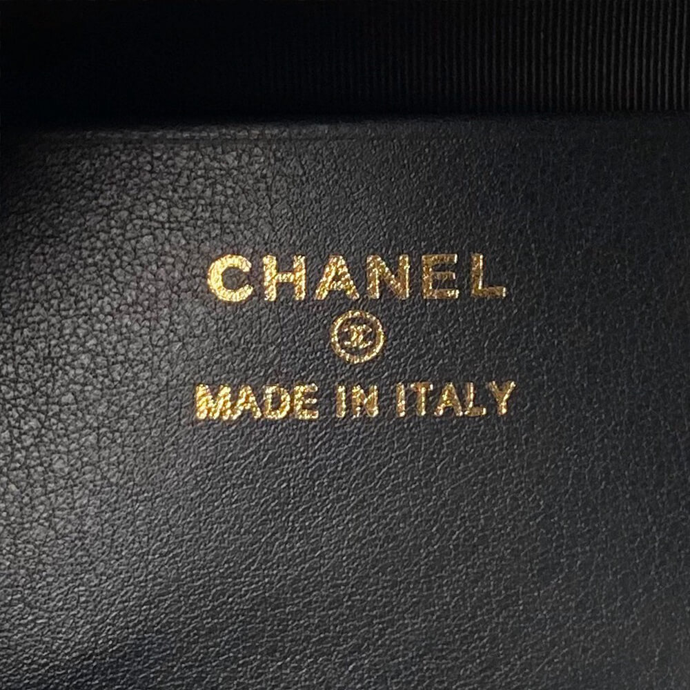 Ch*el clutch with chain