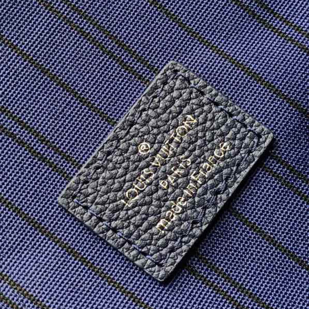 LV Pochette Metis