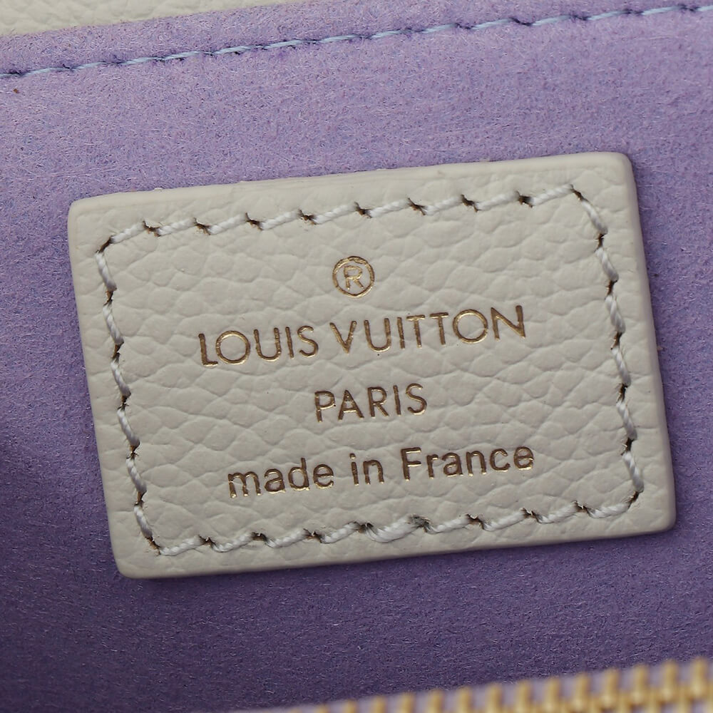 LV Pochette Metis East West
