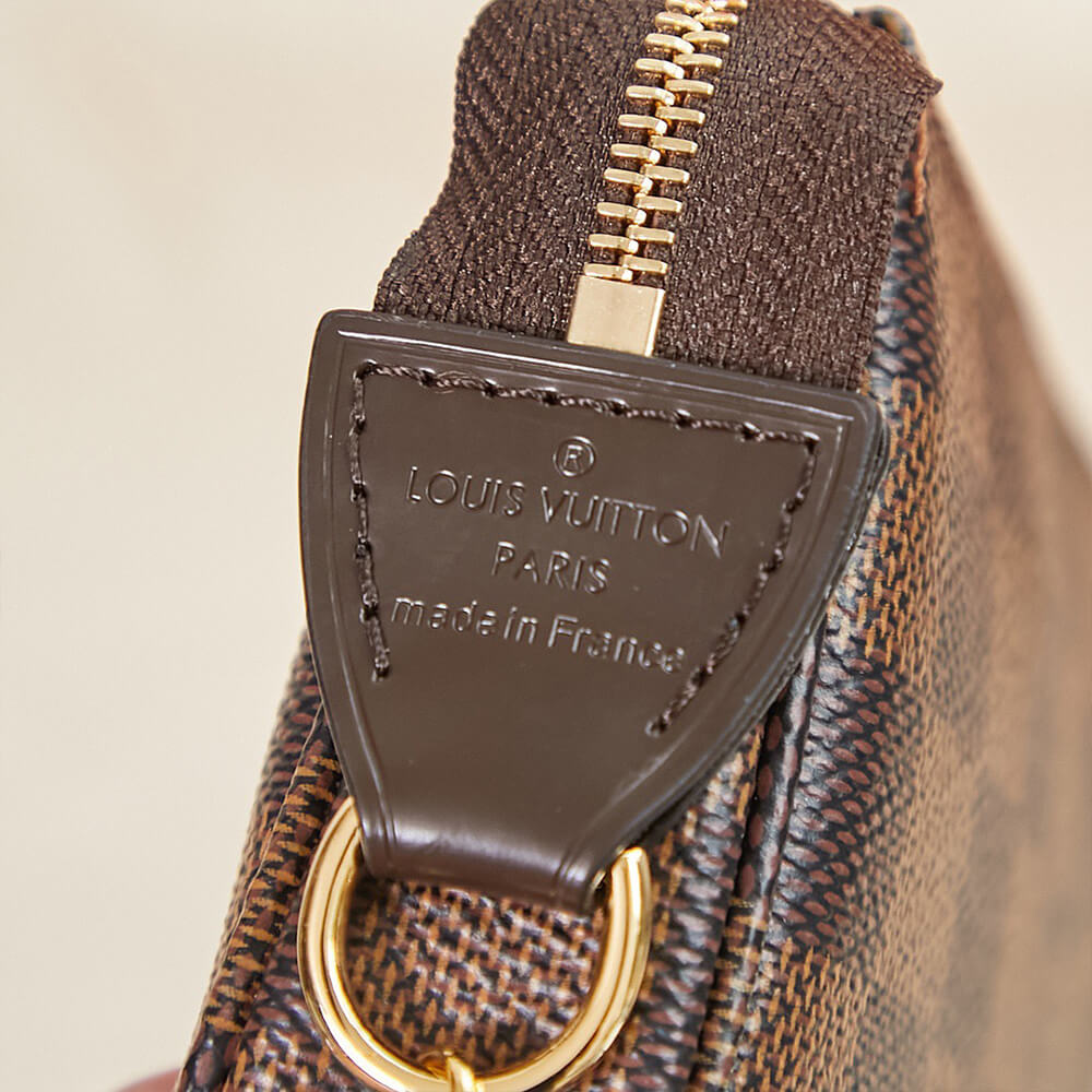 LV Mini Pochette Accessoires