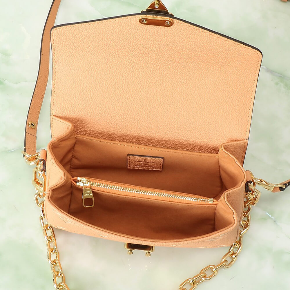 LV Pochette Metis East West