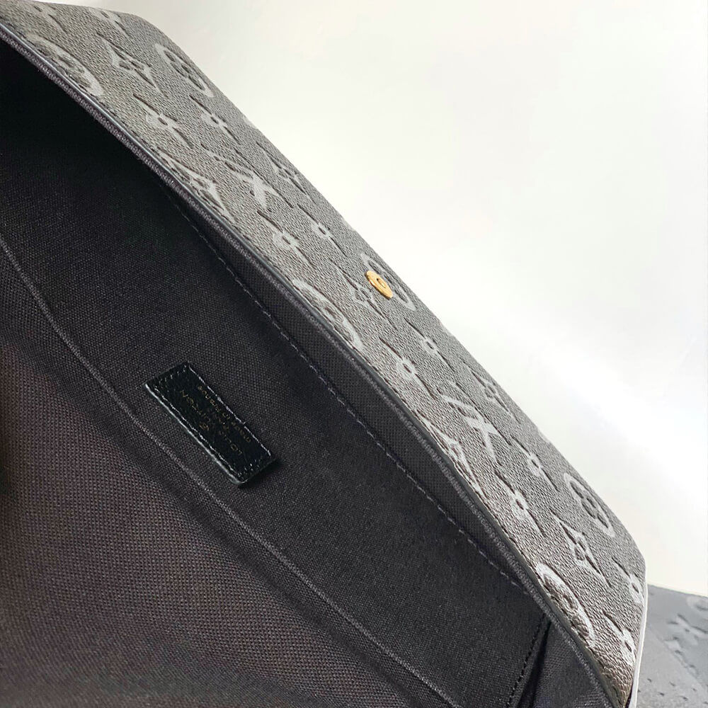 LV Félicie Pochette